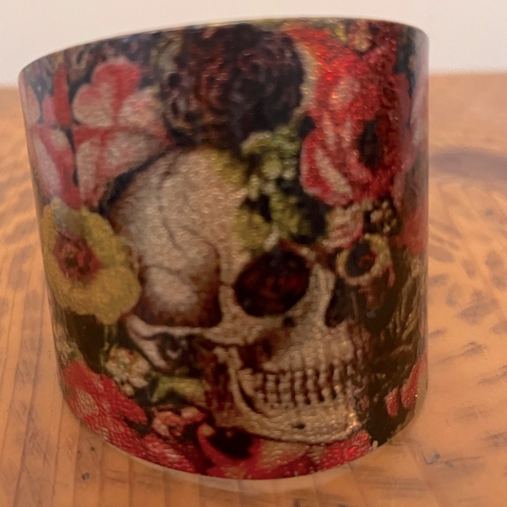Skull cuff bracelet